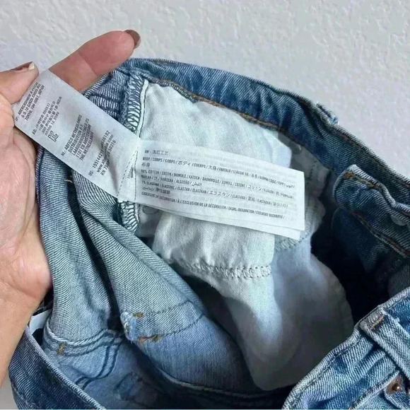 Abercrombie & Fitch Ultra High Rise The Ankle Straight Distressed Jean Size 27/4 - Picture 10 of 11